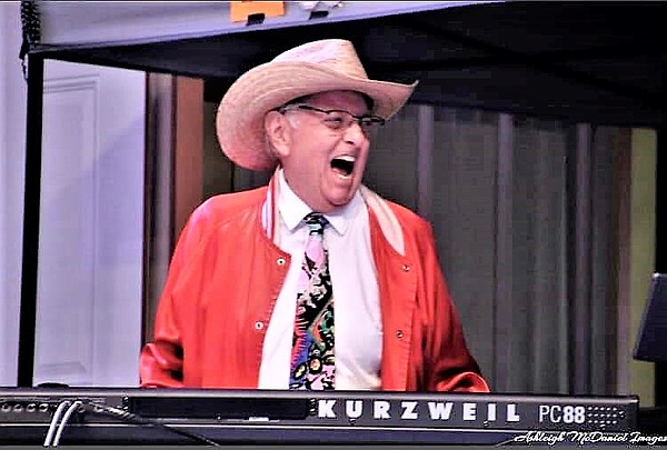 Missouri keyboardist continues legacy of music from late 1970s - Vimarsana News
