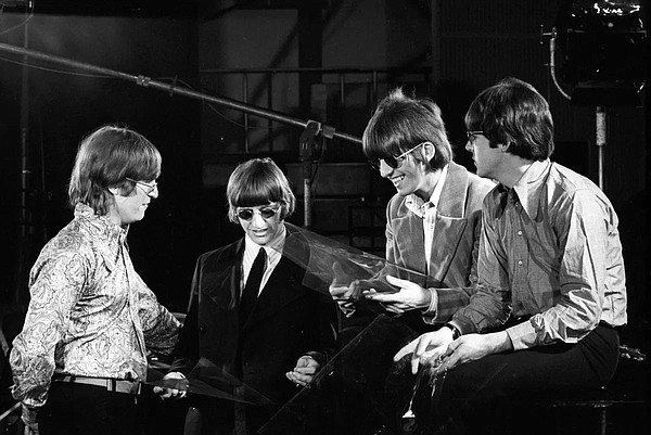 The Beatles 1958-64　The Beatles 1965-68 OPINION | CRITICAL MASS: Newly expanded 'Revolver' shows