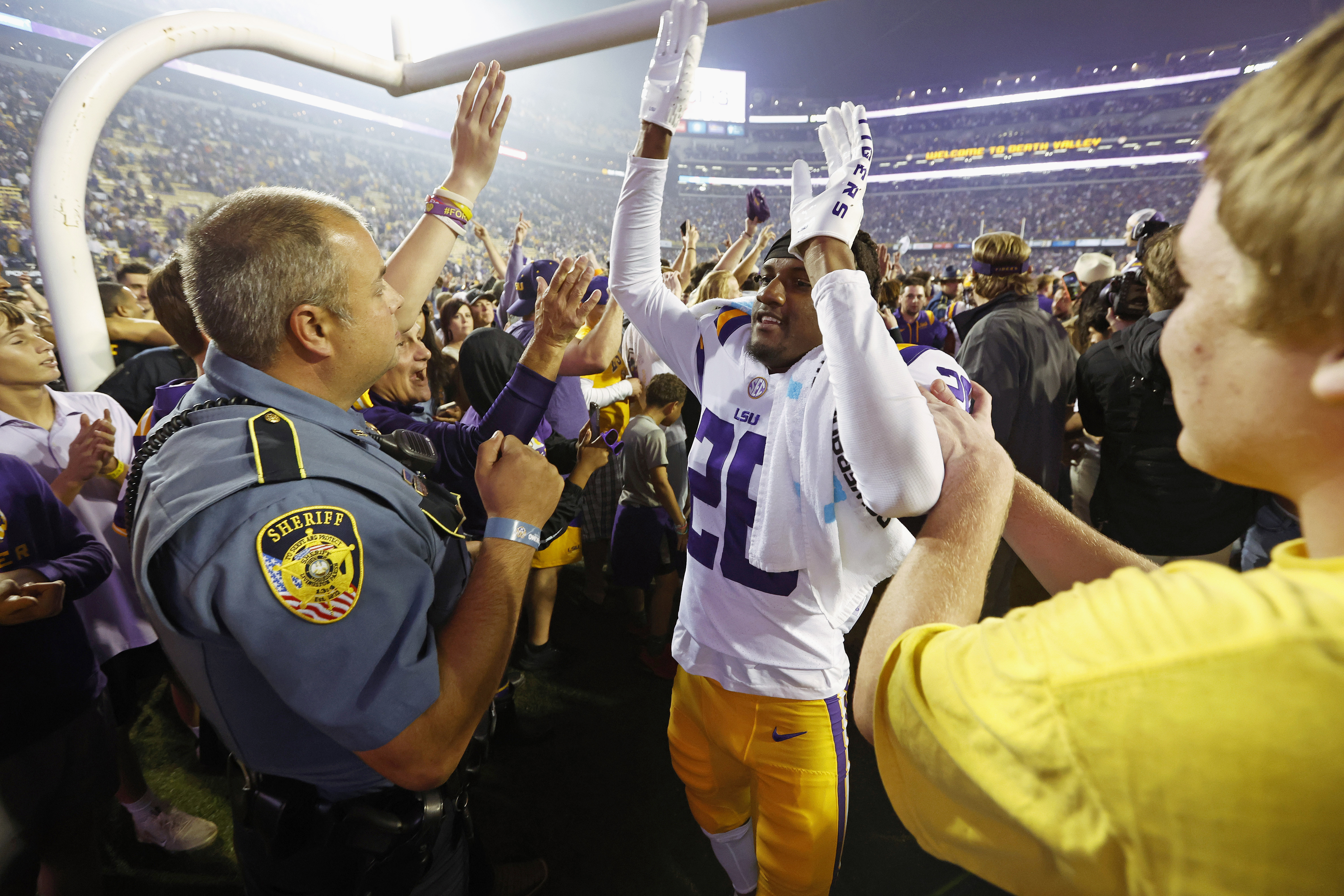 How Much LSU's National Title Run Was Worth In Advertising - The