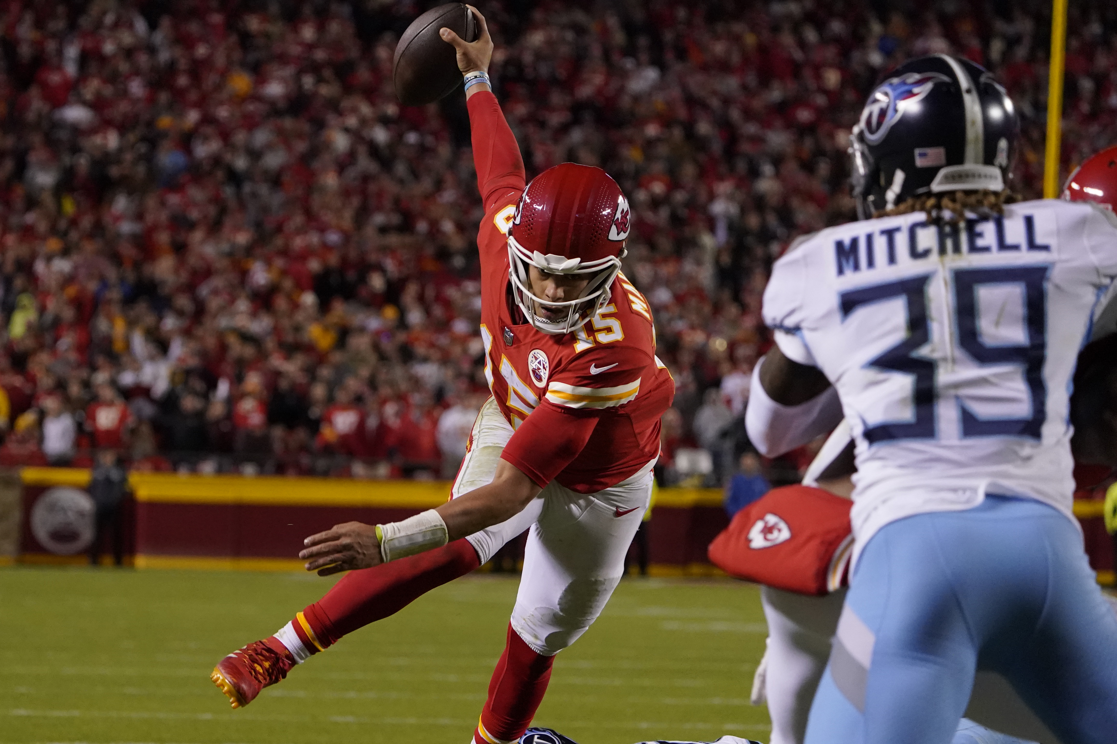 Chiefs marvel at Mahomes yet realize he can't do it alone