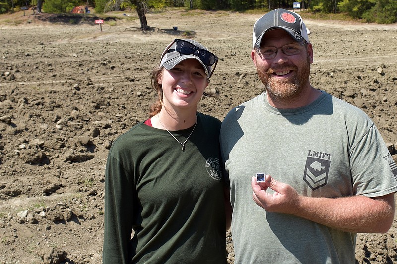 Couple finds 1.9carat diamond at state park Texarkana Gazette