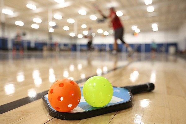 Less than 4.5 hours of pickleball per week won't meet exercise guidelines, study finds - Vimarsana News