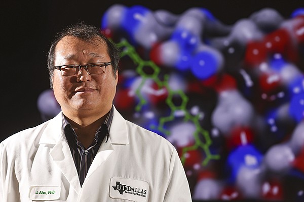 Researchers create molecule that kills hard-to-treat cancers - Vimarsana News