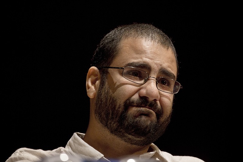 El activista egipcio Alaa Abdel-Fattah en una conferencia en la Universidad Americana en El Cairo, Egipto, el 22 de septiembre de 2014. (Foto AP/Nariman El-Mofty, archivo)