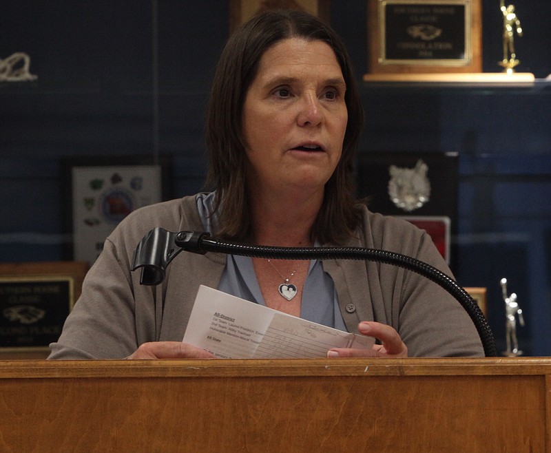 (Democrat photo/Evan Holmes) California head coach Julie Bailey makes an impactful speech to open the season-ending banquet on Sunday night.