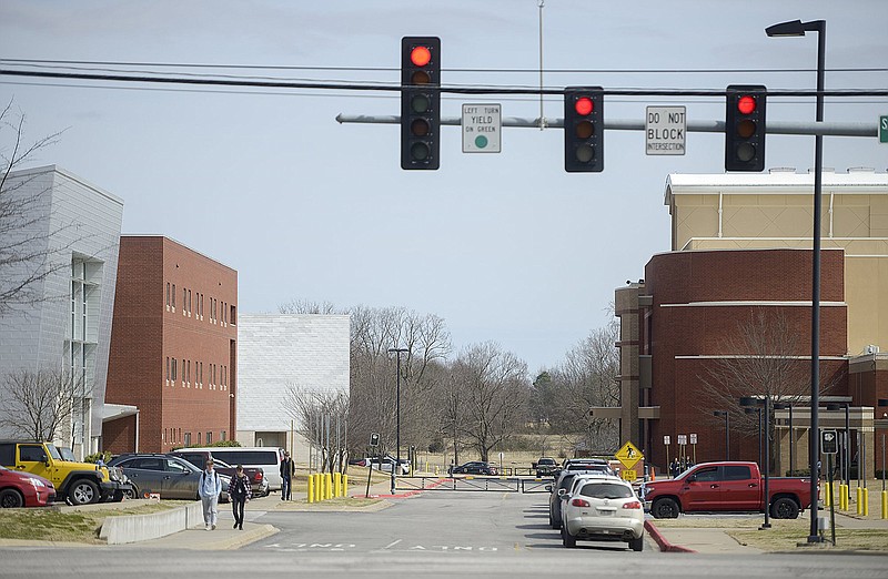 Bentonville School Board bids farewell to four members Northwest