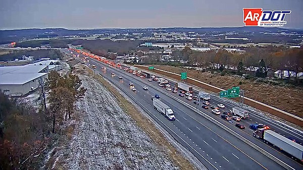'Must have been like a pinball machine' — Ice on bridges closes Interstate 49 in Fayetteville - Vimarsana News