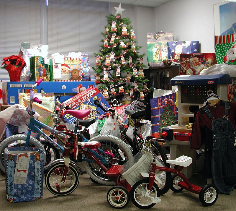 Angel Tree charity offers a chance to give Northwest Arkansas