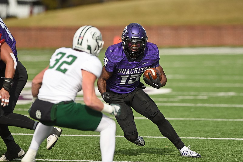 WSHS Football Plays in Jamboree at West Ouachita