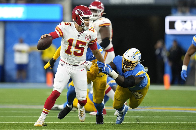 chargers at chiefs 2022