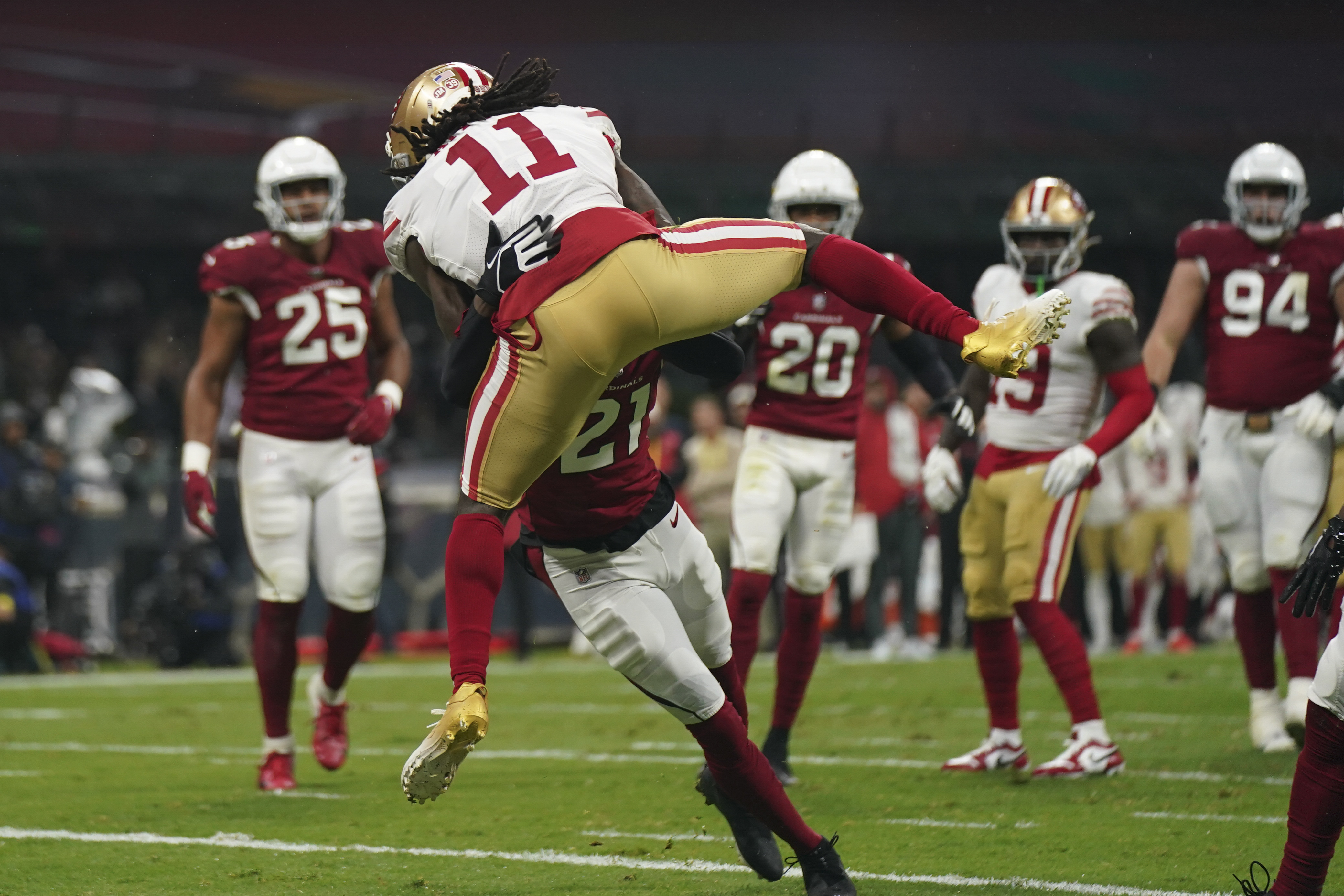 Garoppolo throws 4 touchdowns against Cardinals as 49ers win 3rd