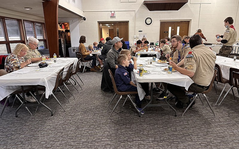Gurnee Pack and Troop 677 celebrated Thanksgiving early. (Yadira Sanchez Olson/Chicago Tribune/TNS)
