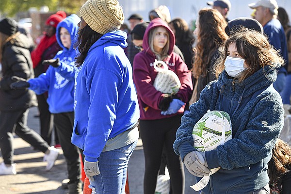 River Valley organizations provide Thanksgiving meals for the community - Vimarsana News