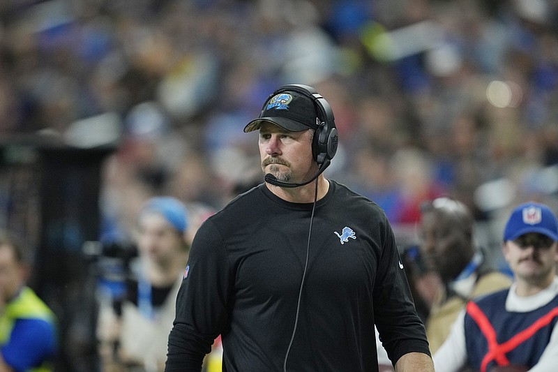 Detroit Lions lose on late field goal, 28-25 to Bills on Thanksgiving