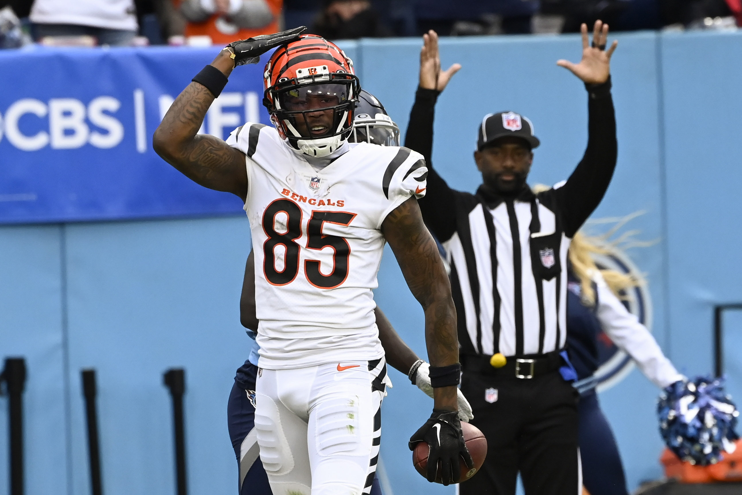 Burrow, Bengals leave Titans disheartened again