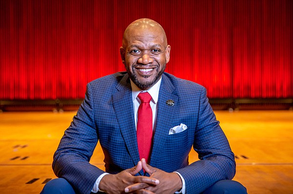Singers join Symphony of NWA for Christmas concerts - Vimarsana News