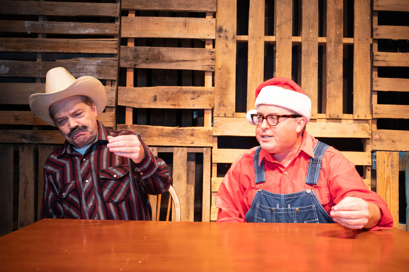‘A Tuna Christmas’ comes to life on Arkansas Public Theatre stage The