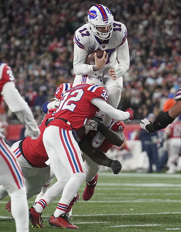 December 24, 2022 - Buffalo Bills quarterback Josh Allen (17) runs