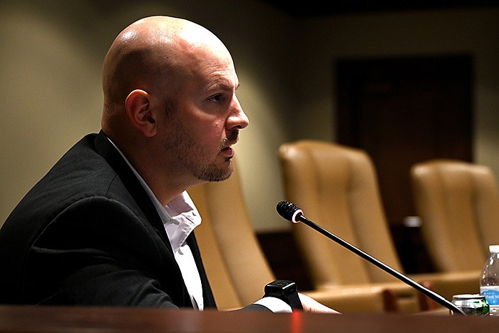 Arkansas Senator Trent Garner, R-El Dorado, asks the Mayor of Bonanza questions about a shortage of funds caused by his daughter allegedly embezzling over $200,000 during a meeting of the Joint Legislative Audit Committee on Friday, Dec. 2, 2022.
(Arkansas Democrat-Gazette/Stephen Swofford)