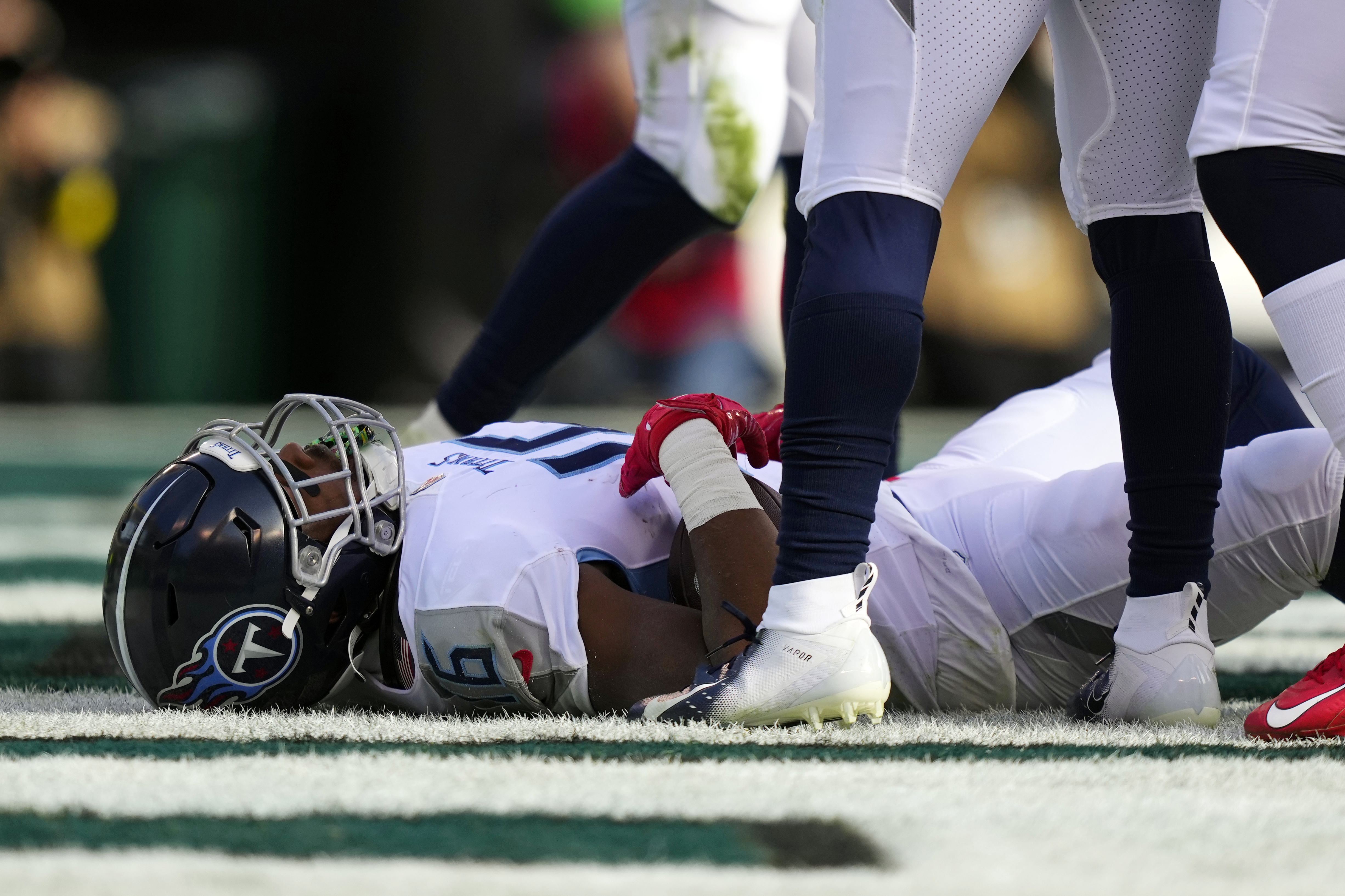 Six Things That Stood Out for the Titans in Sunday's 35-10 Loss to