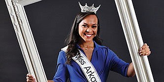 Miss Arkansas Ebony Mitchell on her way to Miss America pageant
