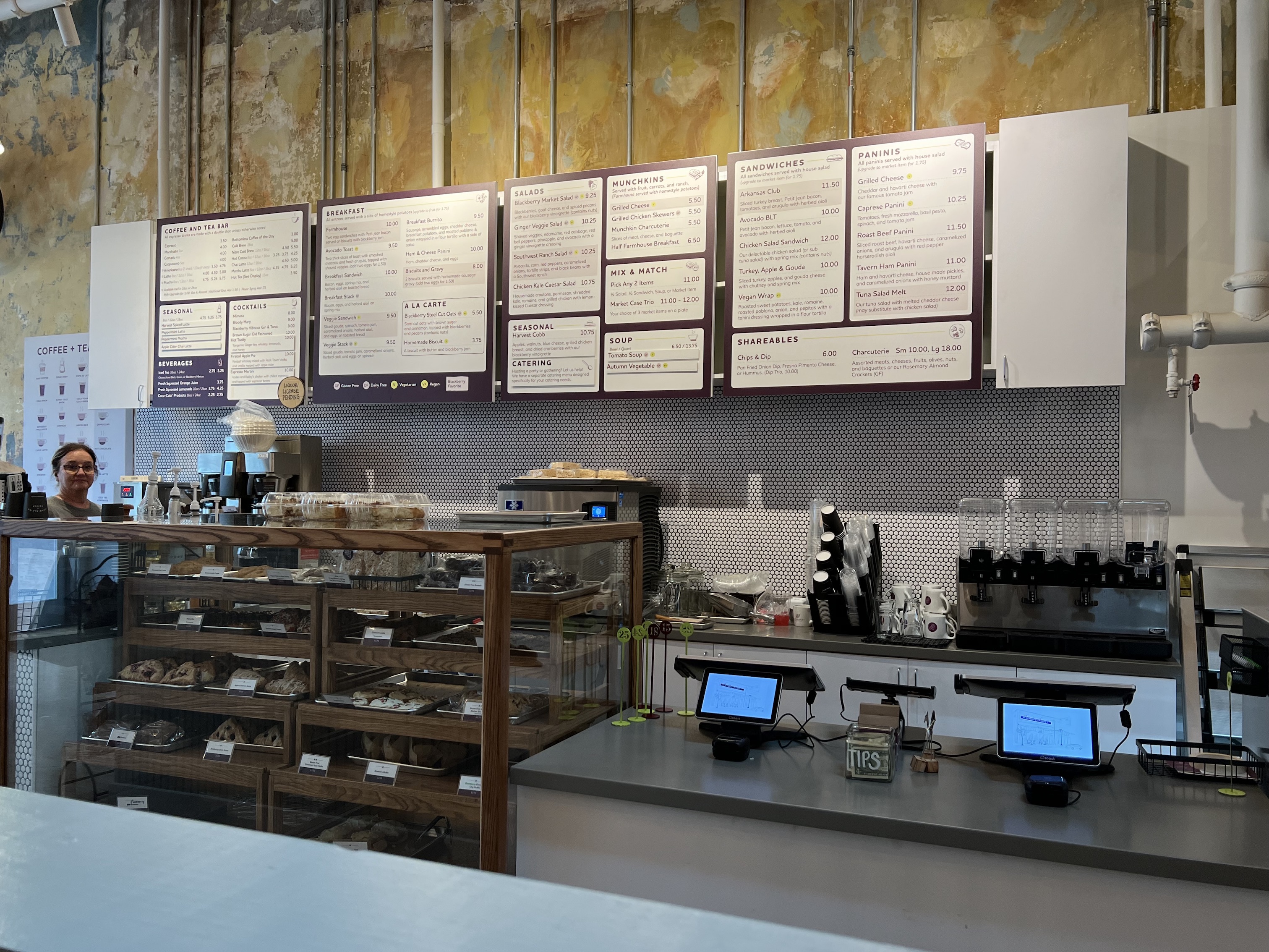 RESTAURANT TRANSITIONS: 2nd Big Bad moving into ex-Soul Fish; Blackberry Market now open in Argenta - Vimarsana News