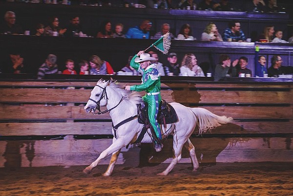 Dixie stampede christmas show dates