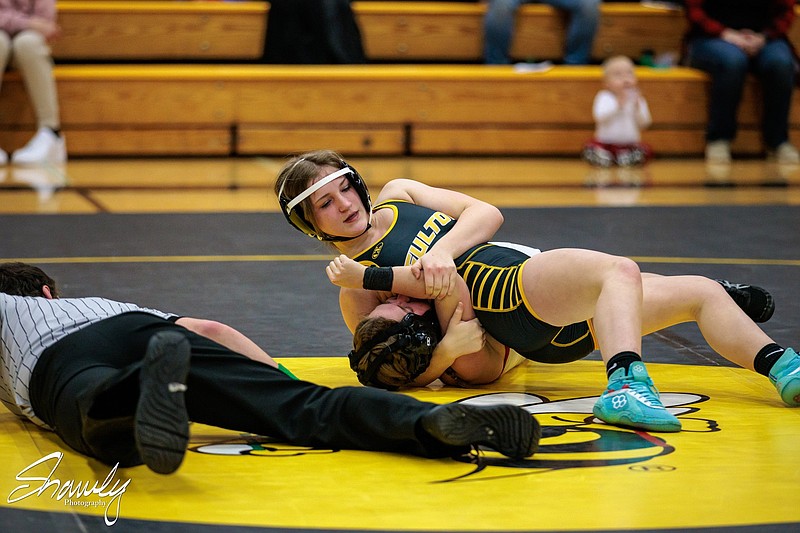 Fulton Girls Wrestling Beats Jefferson City In First Home Meet Of The ...