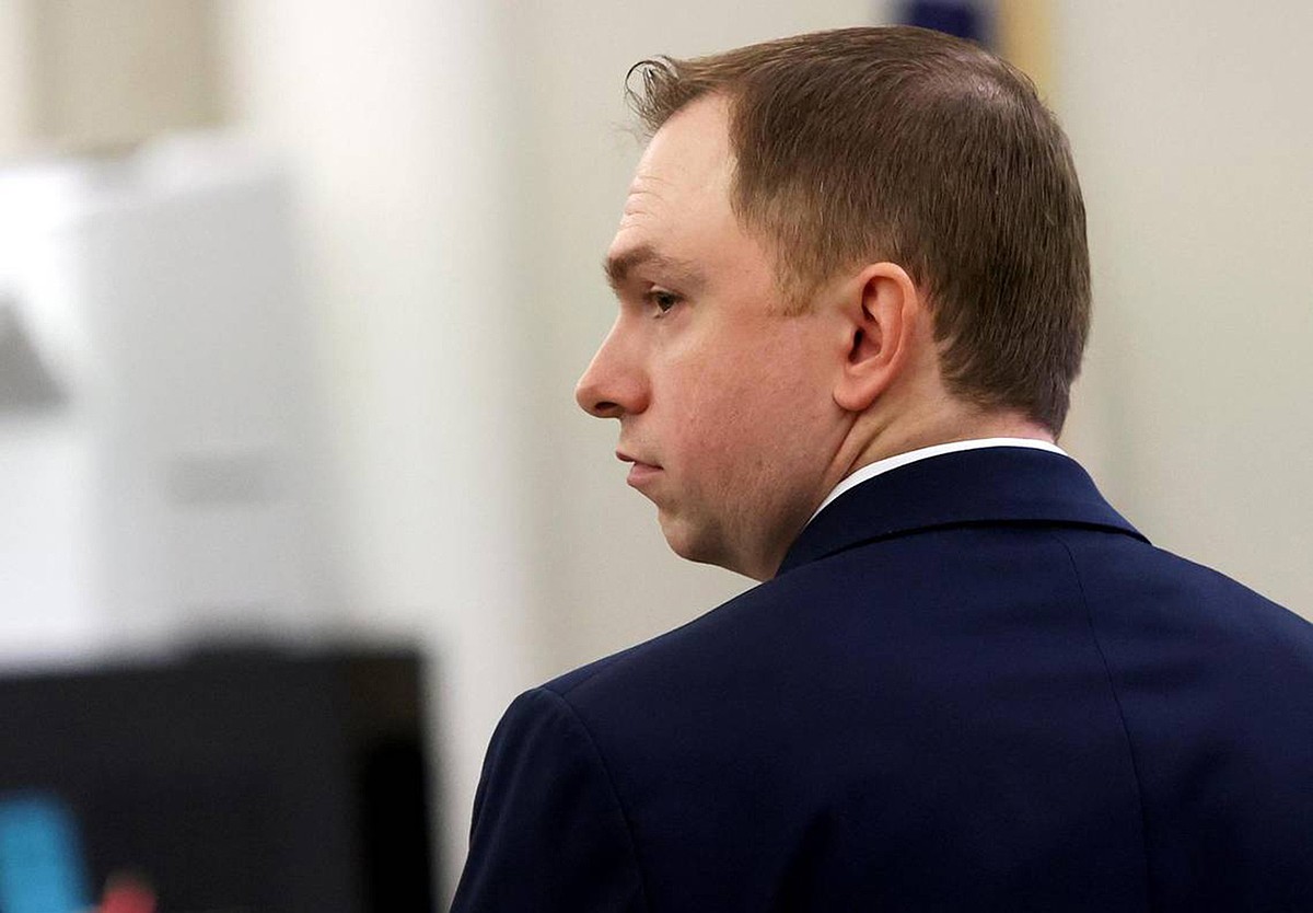 Prosecutors in Texas rest case 3 days into former officer's murder ...