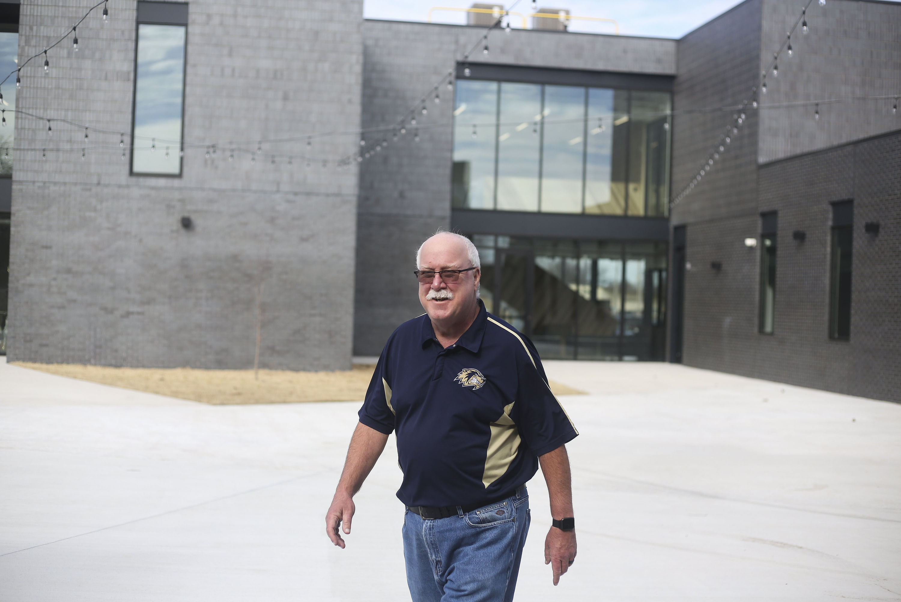 Edwards faced with recall attempt - Vimarsana News