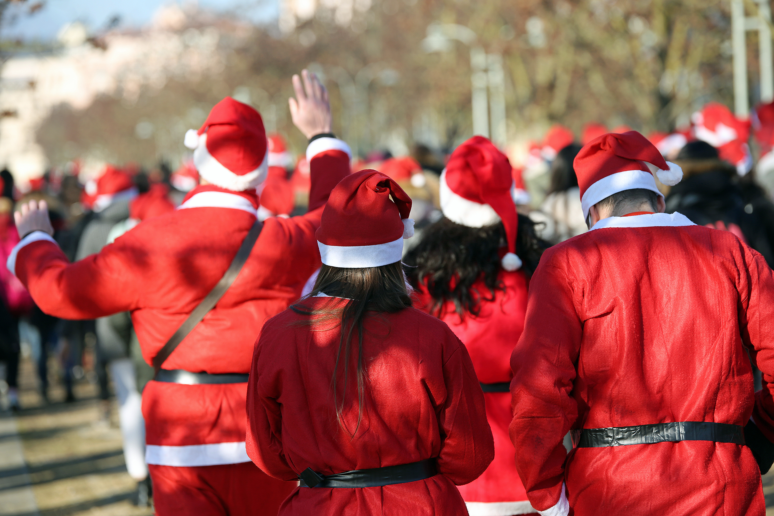 Santa Crawl to tour downtown pubs Saturday - Vimarsana News