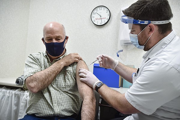 Montana law for vaccine refusal loses in U.S. court - Vimarsana News