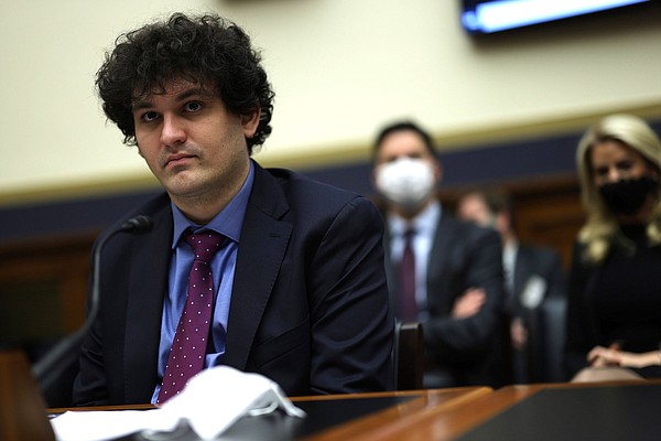 FTX head accused of fraud, lies - Vimarsana News