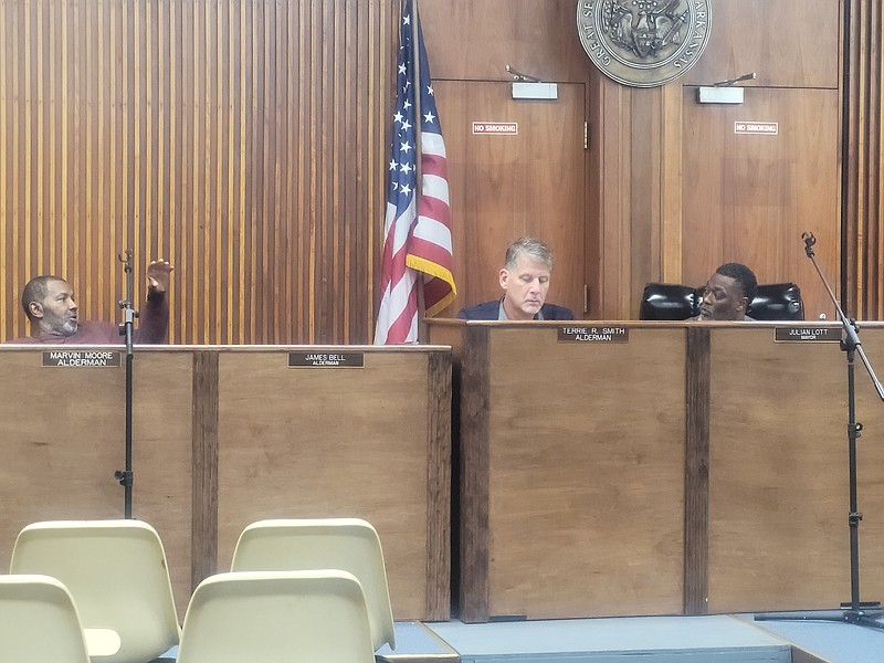 Mayor Lott says goodbye at last City Council meeting of the year Camden News