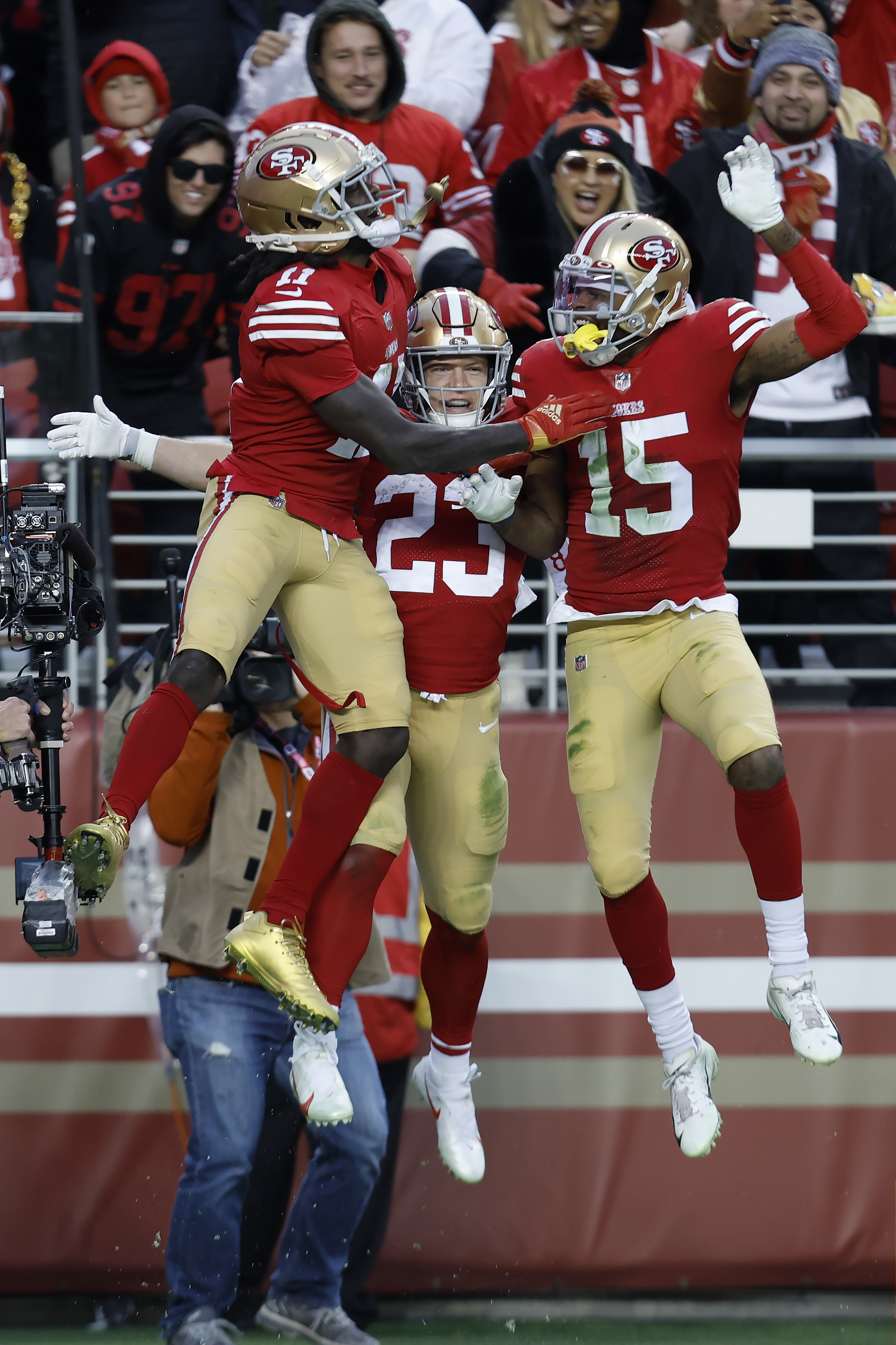 Surging 49ers on verge of division crown