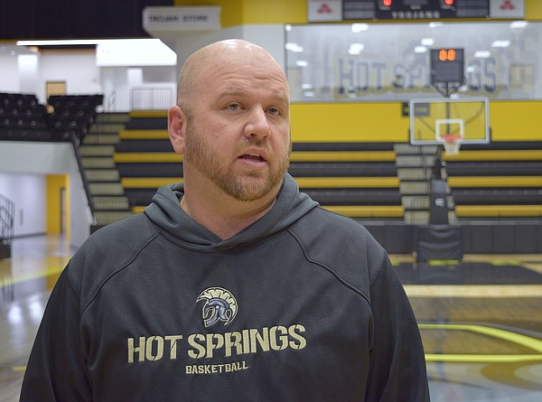 WATCH: Lady Rams, Trojans Look For Christmas Joy With Rivalry Win | Hot ...