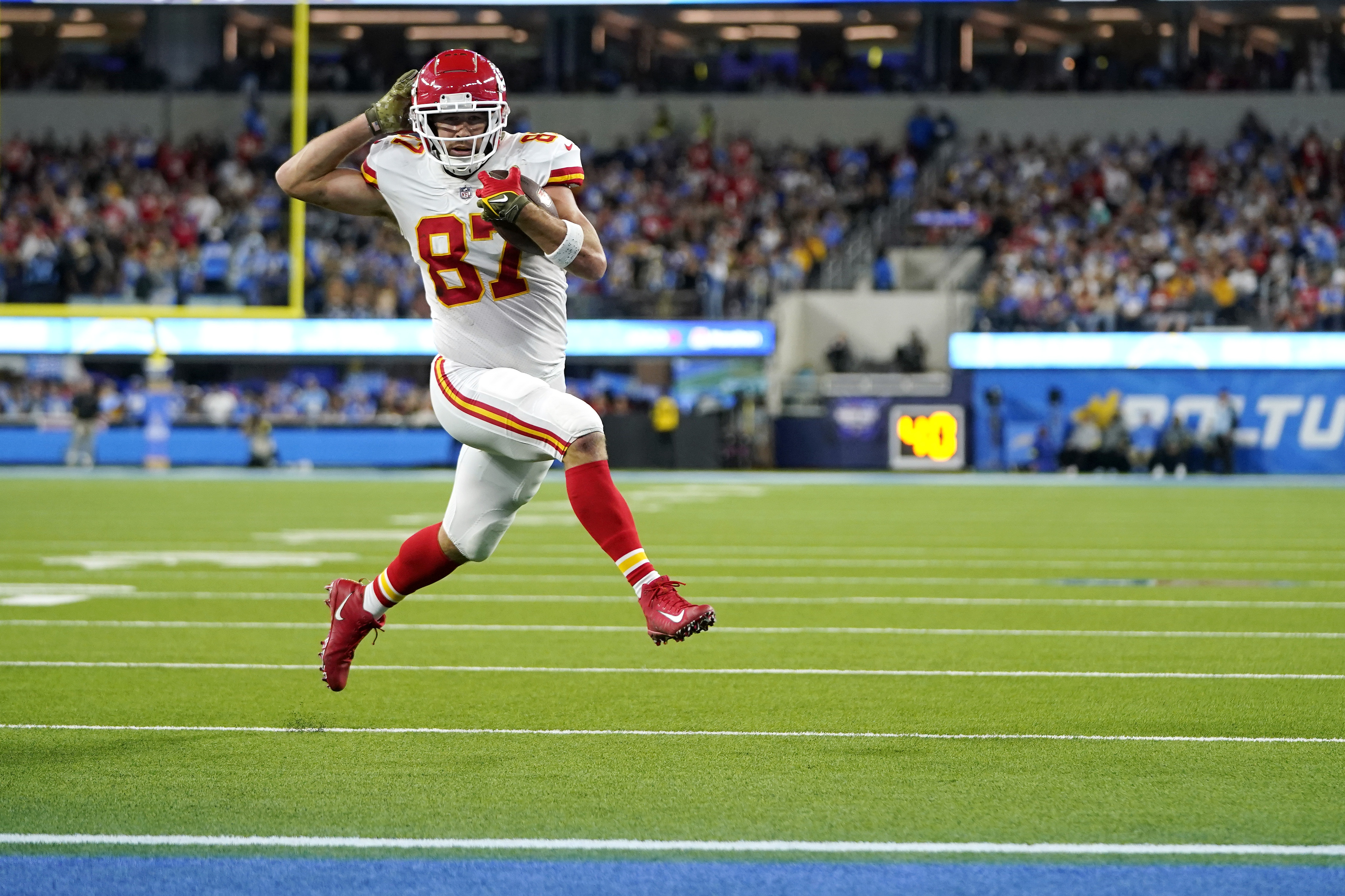 Kansas City Chiefs tight end Travis Kelce (87) looks on during an NFL  football game against the San Francisco 49ers, Sunday, Oct. 23, 2022 in  Santa Clara, Calif. (AP Photo/Lachlan Cunningham Stock