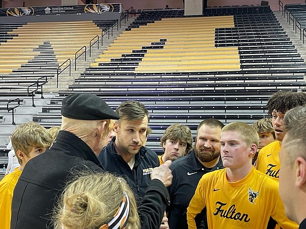 In a special Norm Stewart Classic matchup, Fulton boys basketball falls to Park Hills Central - Vimarsana News