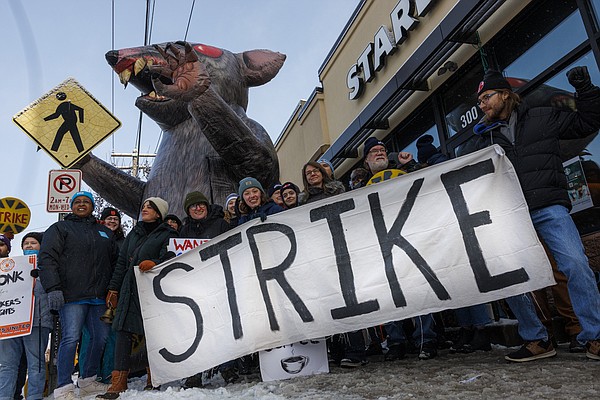 Starbucks workers begin 3-day walkout at 100 U.S. stores | Texarkana