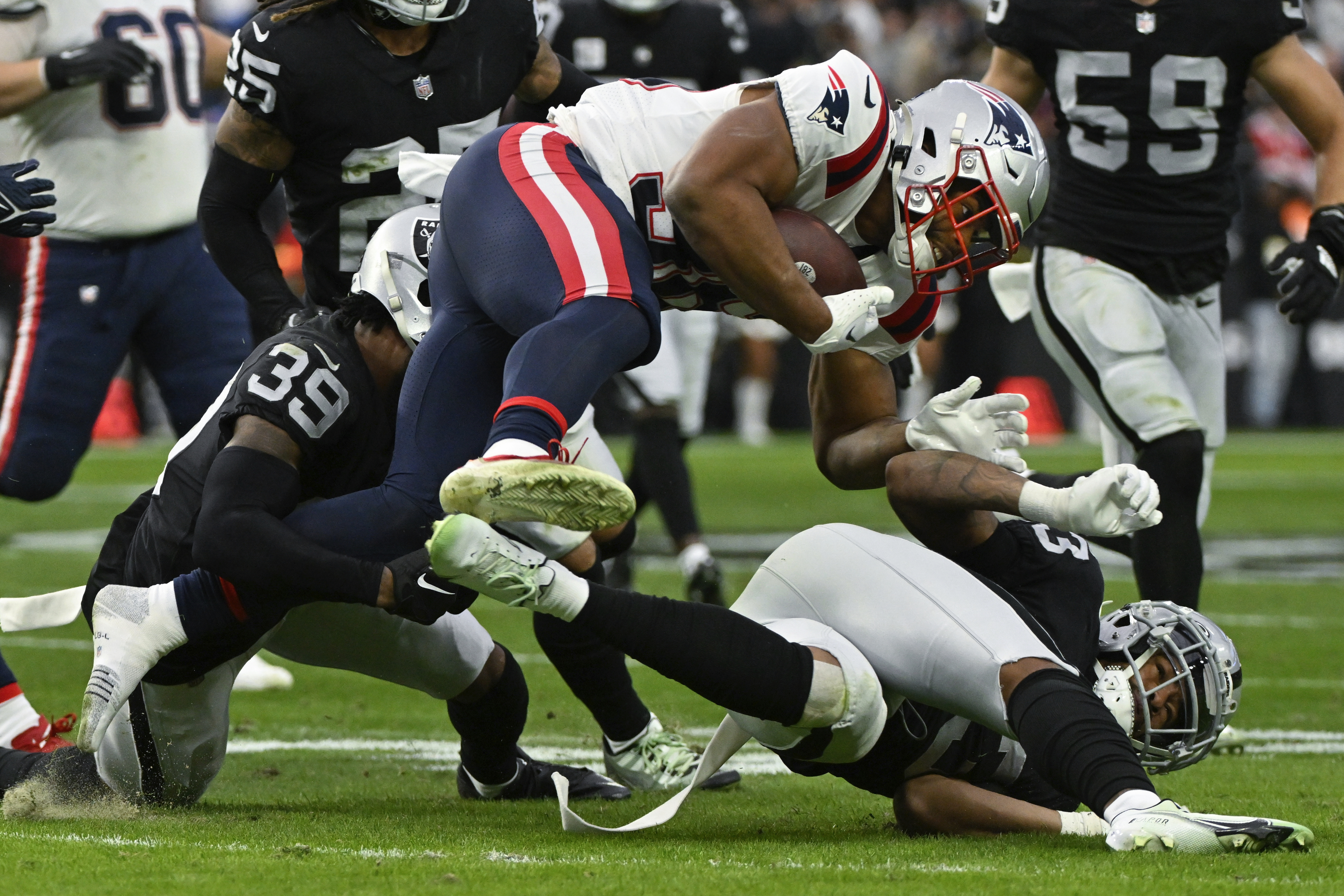 Las Vegas Raiders cornerback Nate Hobbs (39) runs during an NFL