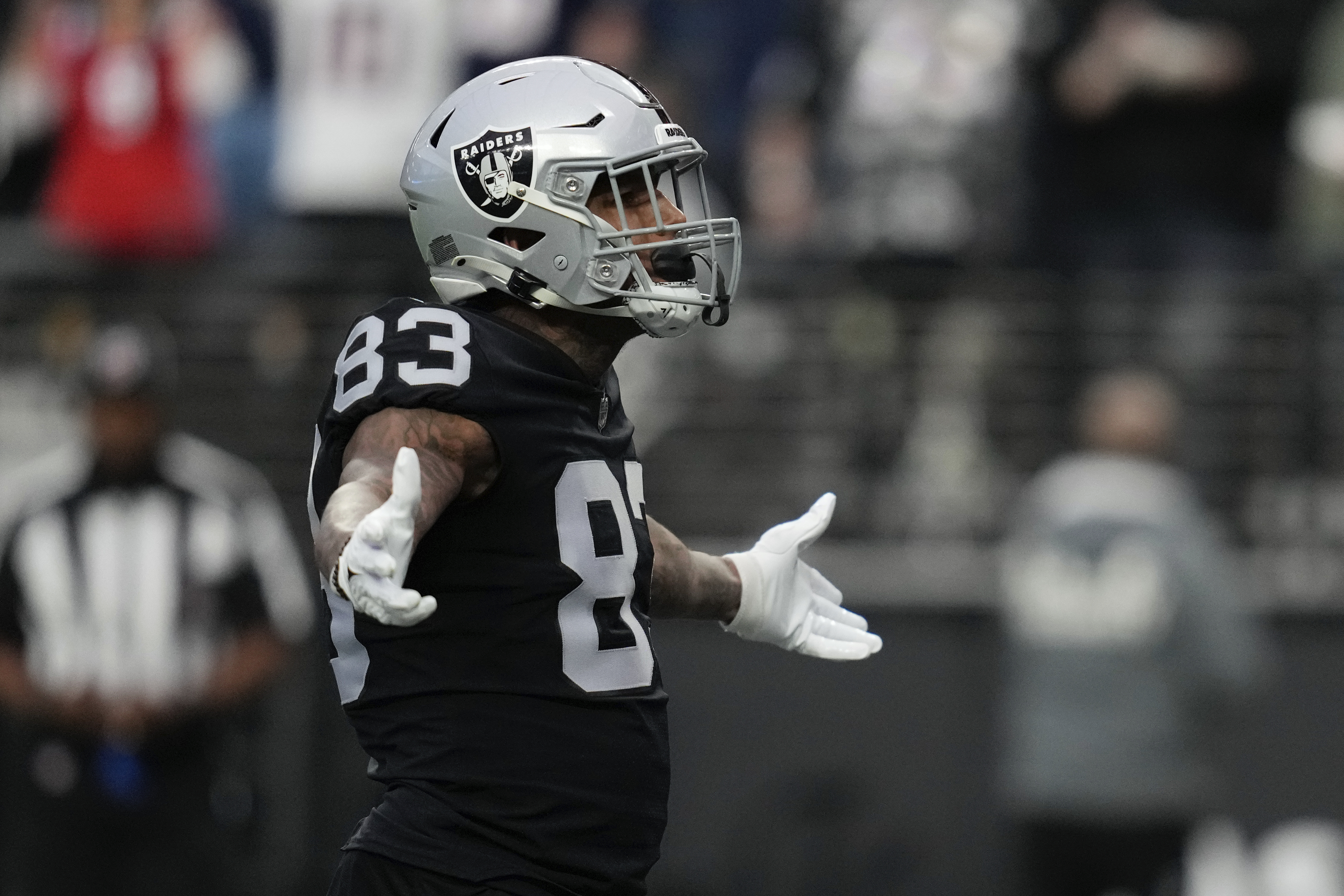 Raiders hit jackpot after Patriots' gamble falls flat