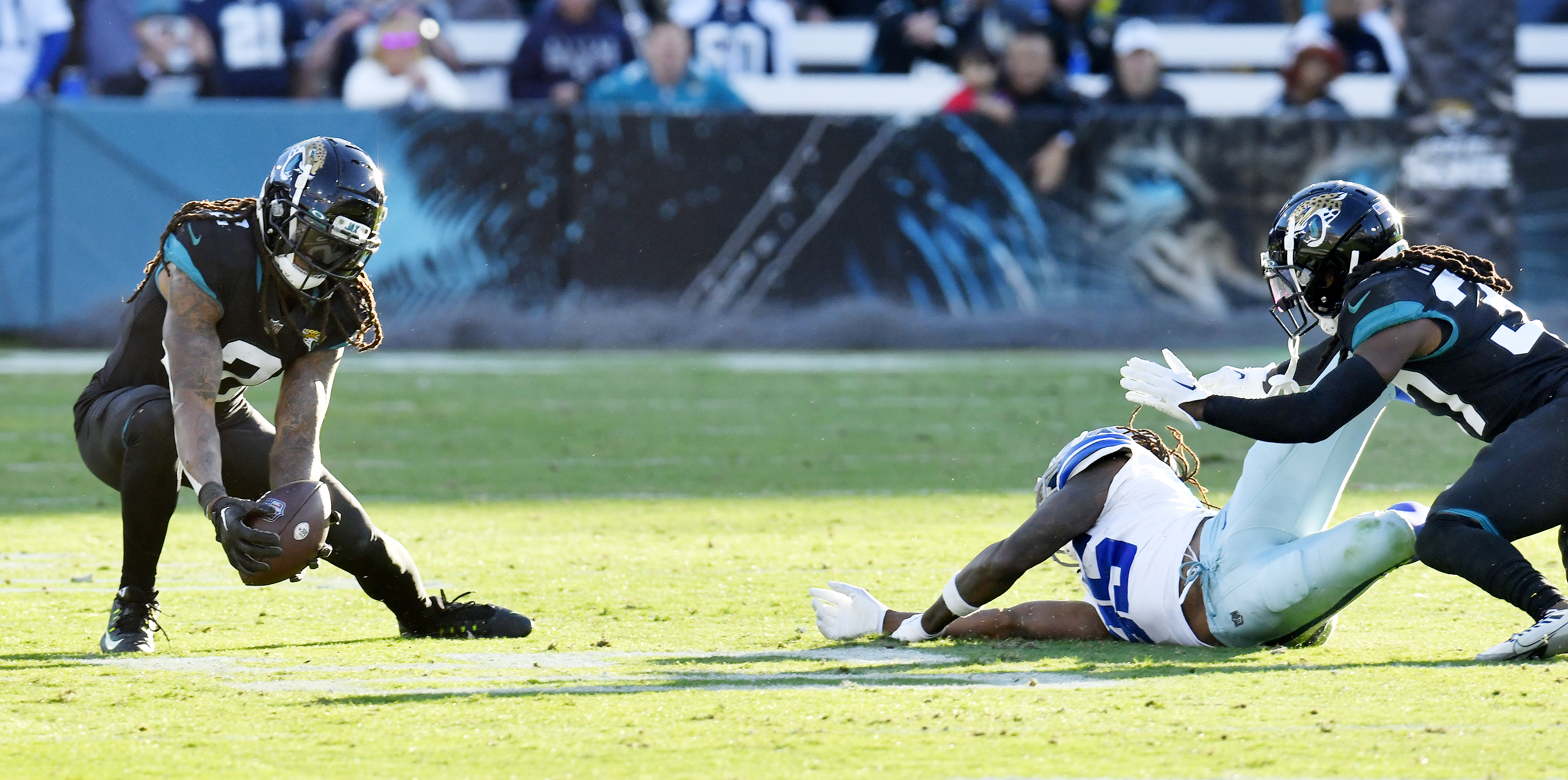With win in hand, Cowboys fall apart and lose to Jaguars in OT, 40-34