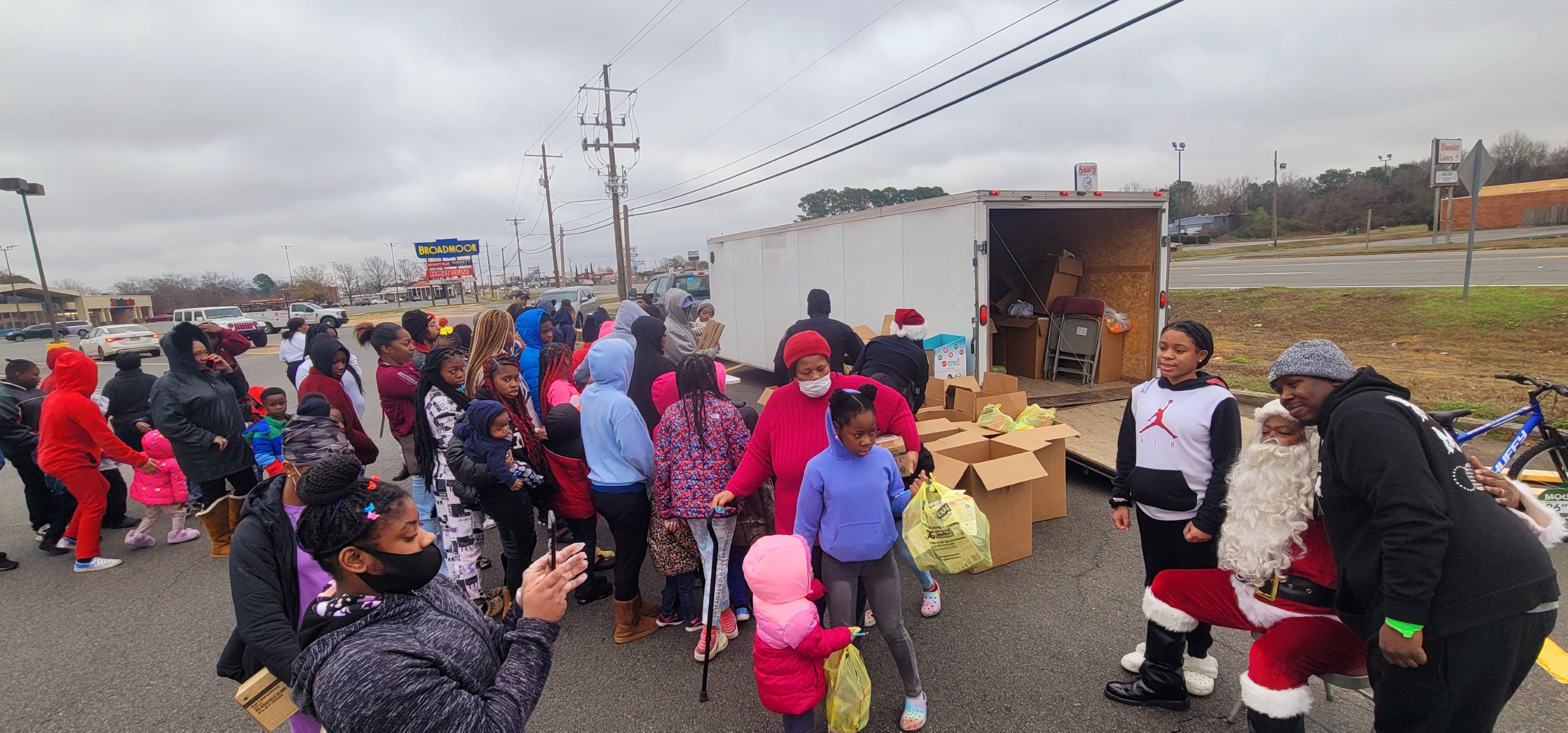 PB police deliver joy, toys to kids