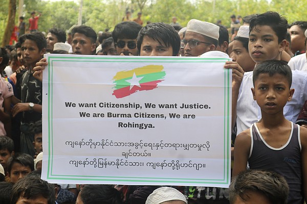 U.N. urges nations to rescue Rohingya - Vimarsana News