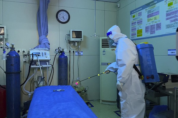 China hospitals overwhelmed - Vimarsana News