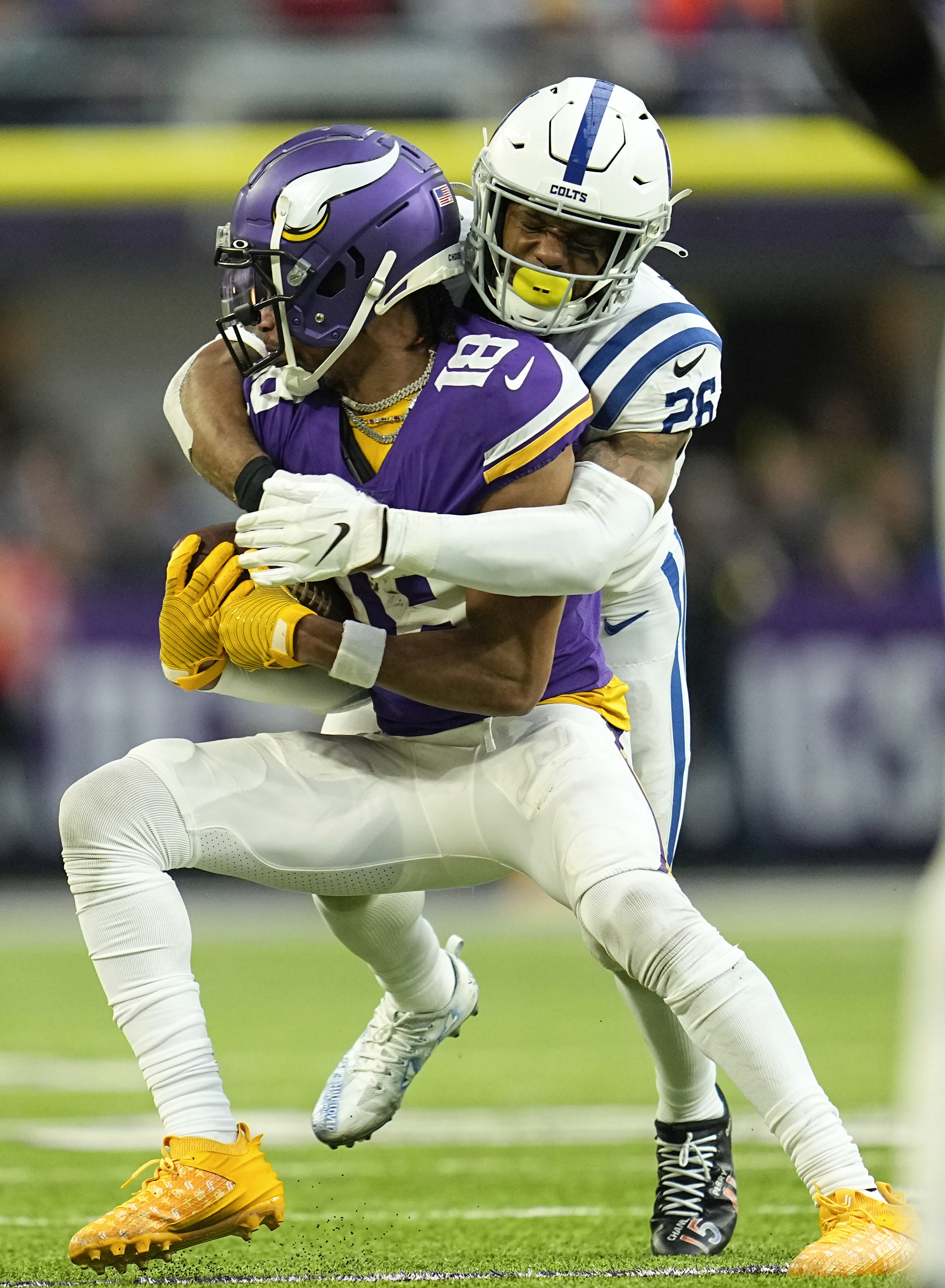 INDIANAPOLIS, IN - DECEMBER 26: Los Angeles Chargers cornerback