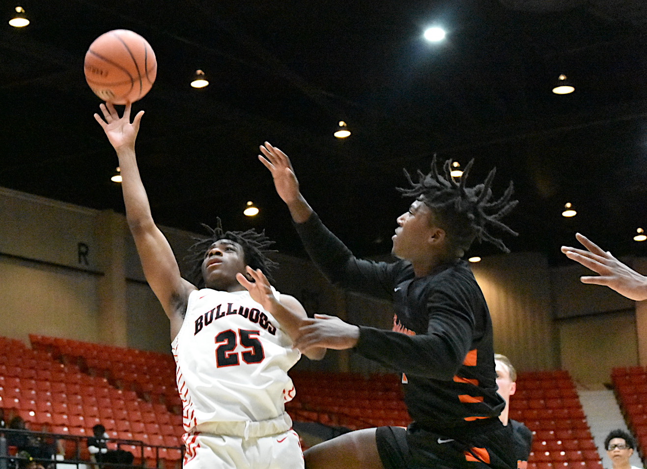 Bulldogs edge Grissom, 65-64