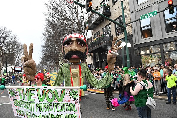 WATCH: Spots filling fast for World's Shortest St. Patrick's Parade in Hot Springs - Vimarsana News