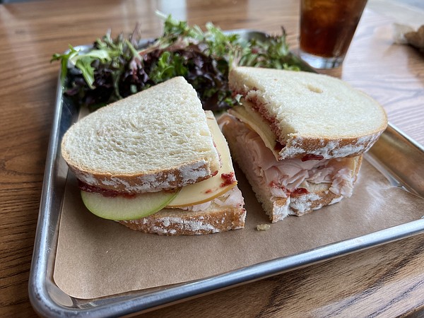 RESTAURANT REVIEW: Argenta's Blackberry Market offers all-day breakfast, grab-and-go food items - Vimarsana News