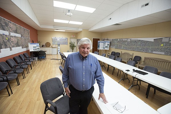 Big projects to tiny details, planner Jeff Hawkins leaves long legacy in Northwest Arkansas - Vimarsana News